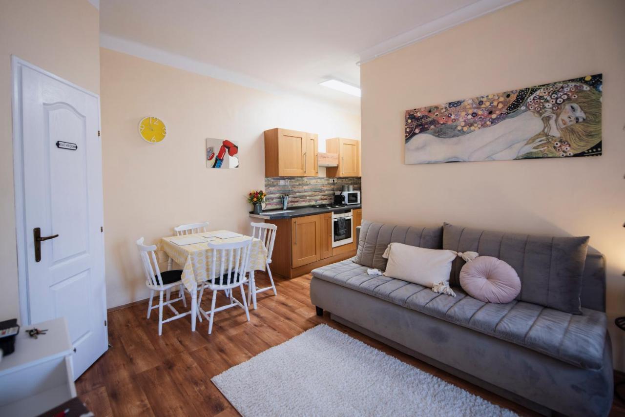 Heart Of Pecs Apartman Free Parking Dış mekan fotoğraf