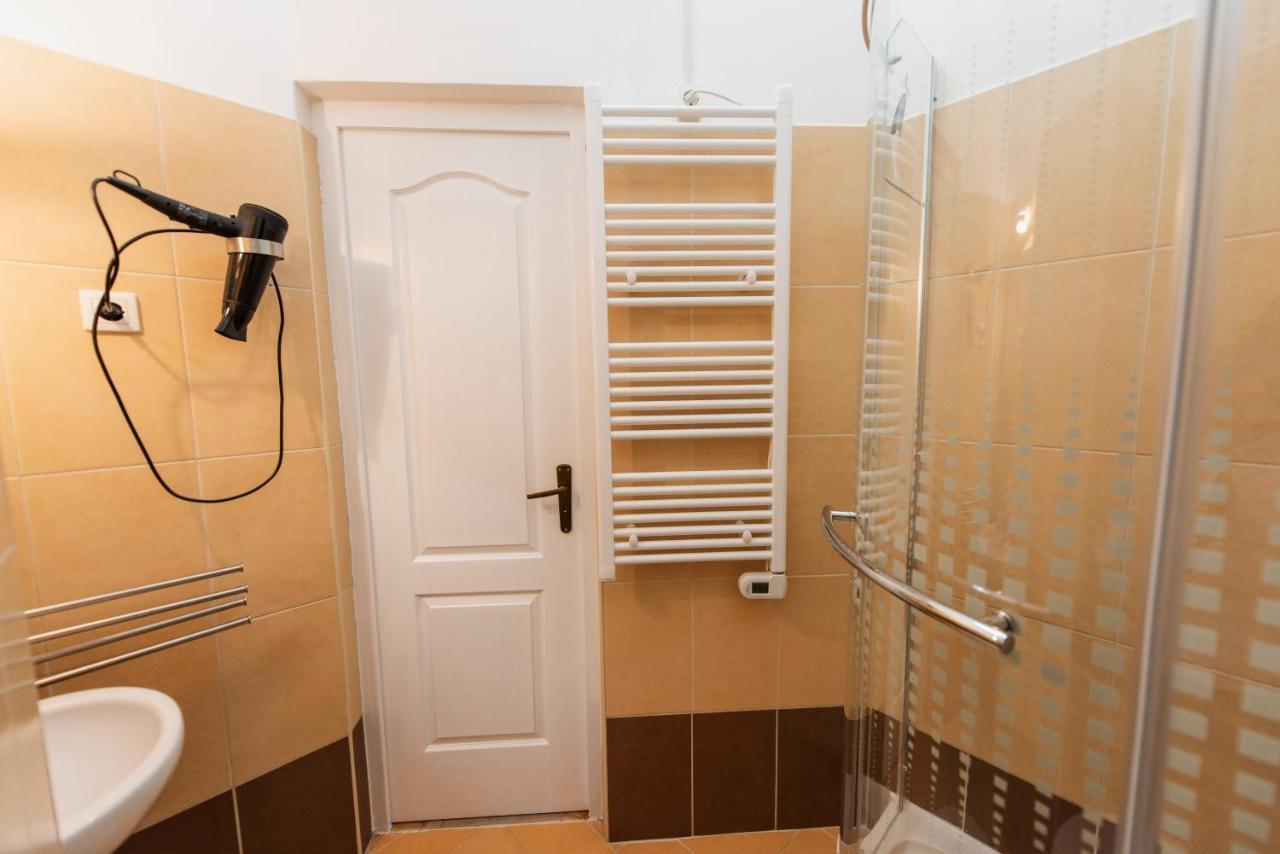 Heart Of Pecs Apartman Free Parking Dış mekan fotoğraf